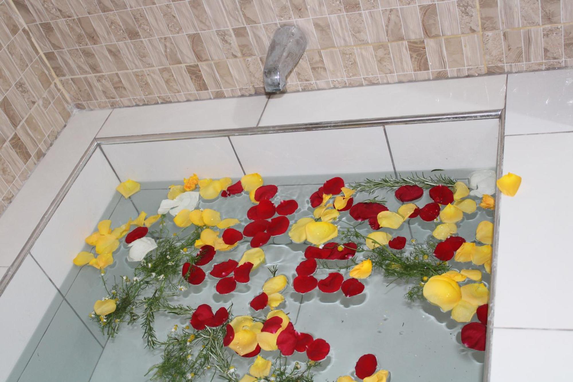 Hotel Incas Suite, Con Aguas Termomedicinales Los Banos del Inca Bagian luar foto